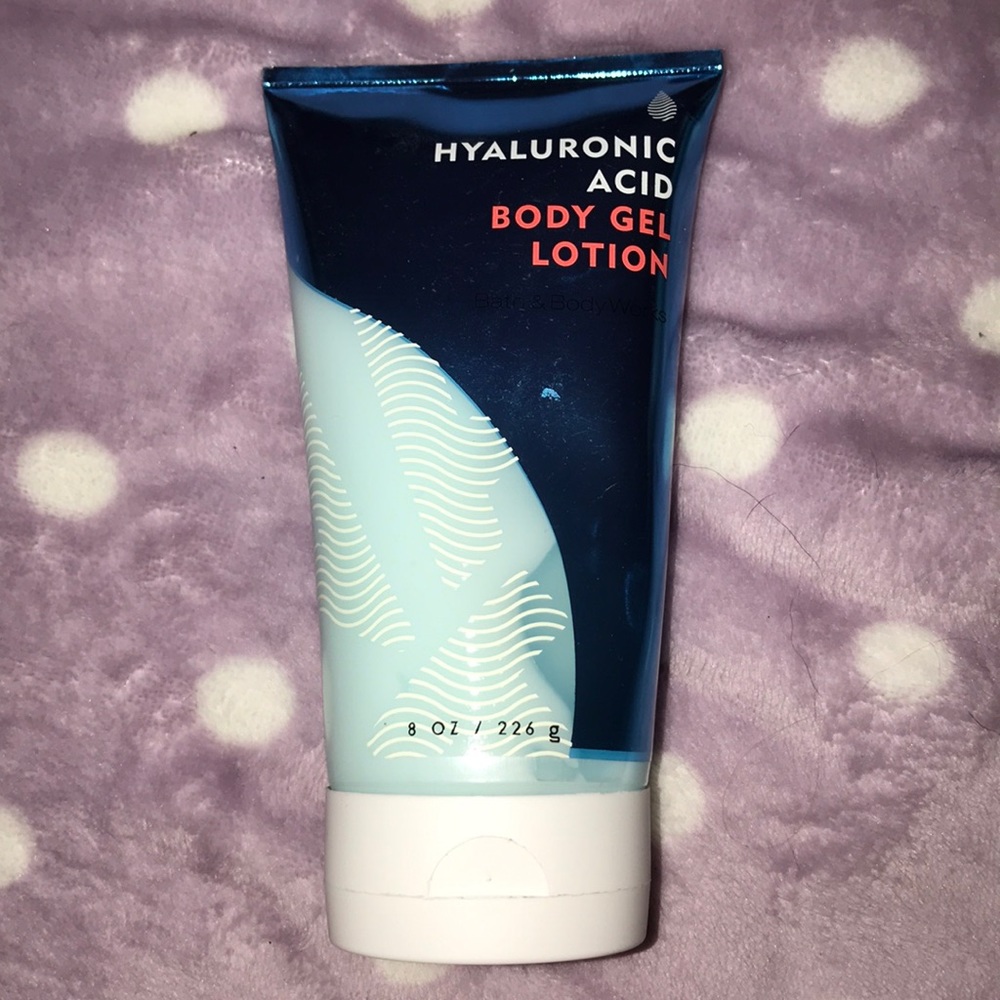 Hyaluronic acid body lotion